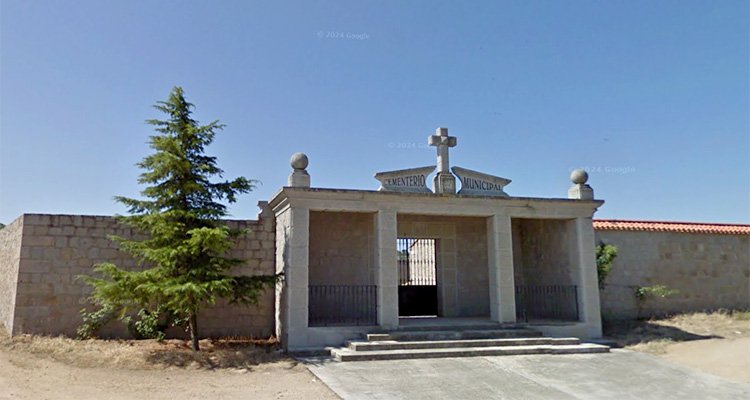 Nuevo robo de crucifijos en un cementerio, esta vez en Lagartera
