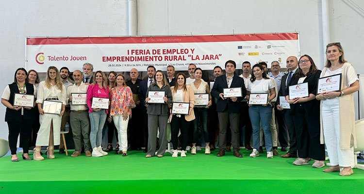 El talento joven se citó en la Feria del Empleo y Emprendimiento de Los Navalmorales