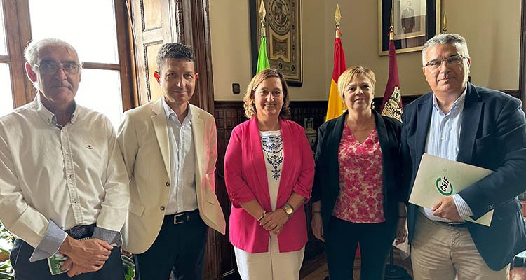 La presidenta de la Diputación recibe a la nueva Ejecutiva del sindicato CSIF Toledo