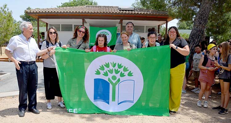 El CEE Ciudad de Toledo se une a la lista de centros con bandera verde.