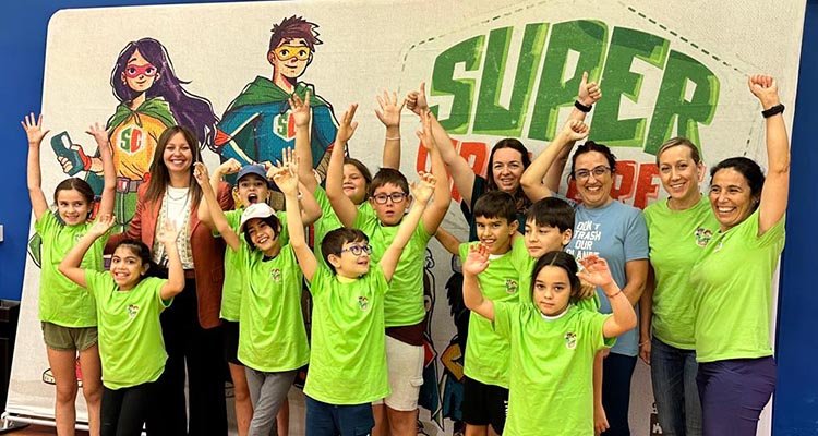 El colegio de Las Vegas de San Antonio gana Supercirculares 2024