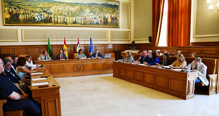 El pleno de la Diputación de Toledo ratifica el acuerdo para la modificación de la RPT
