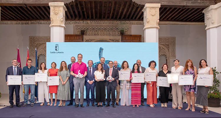 Entregados los XIII Premios a la Excelencia y Calidad en la Prestación de los Servicios Públicos