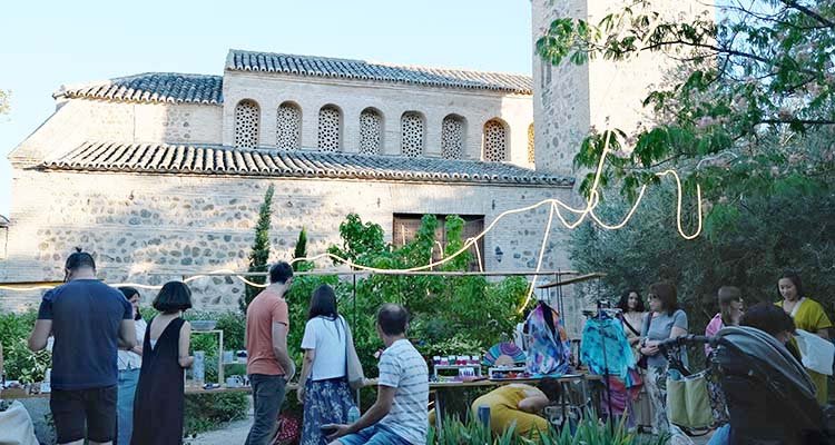 Vuelve el Mercado de Artesanía al jardín San Lucas de Toledo