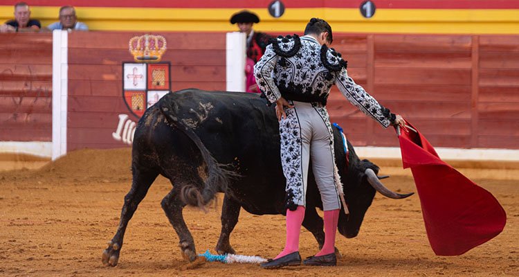 El de San Fernando, en un arrimado / Alejandro Lara.