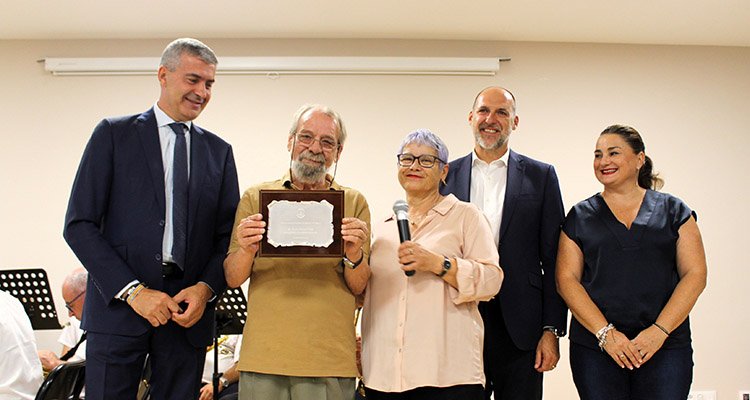 Espinoso del Rey inaugura su flamante Centro Cultural