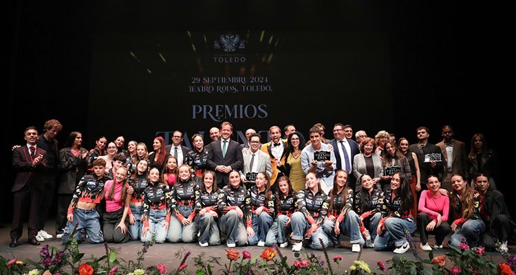 El alcalde de Toledo muestra su compromiso con los jóvenes de la ciudad