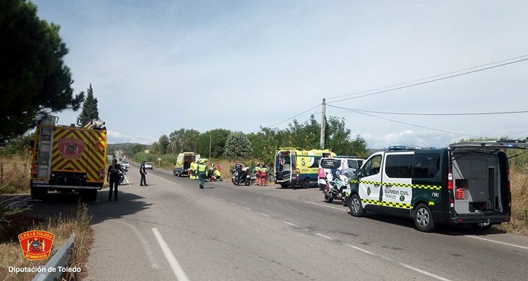 Numerosos efectivos de emergencias se trasladaron al lugar del accidente / CPEIS.