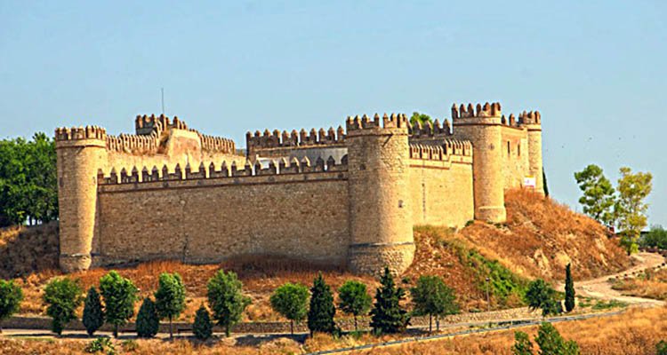 El castillo de Maqueda sigue buscando dueño diez años después