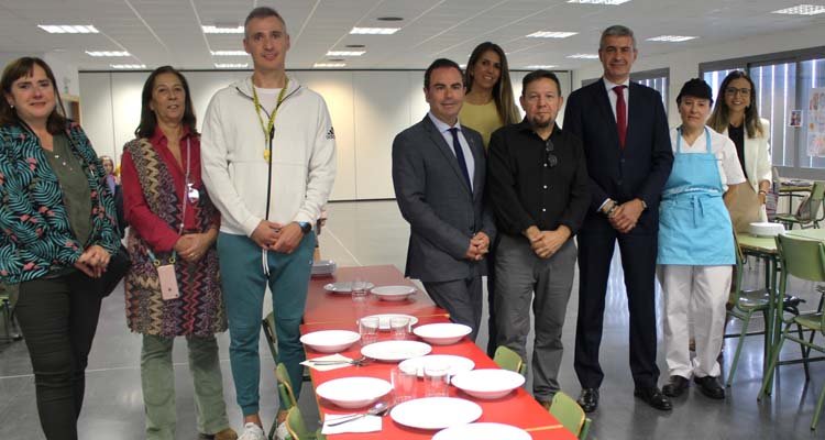 Inaugurado el comedor escolar del colegio de Cabañas de la Sagra