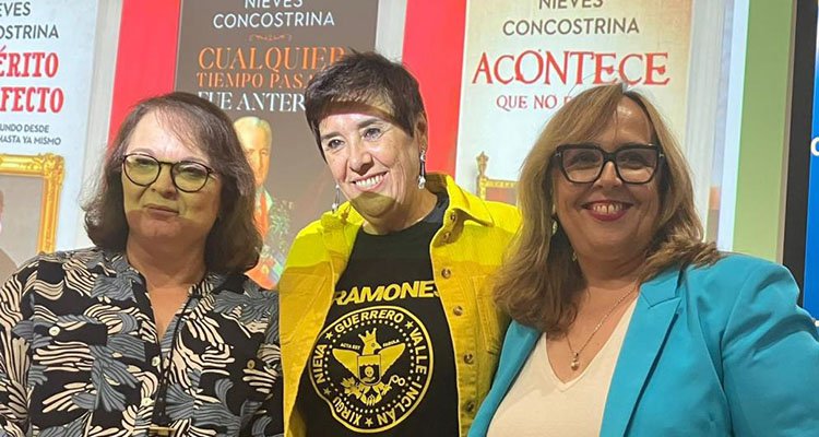 Nieves Concostrina presenta en Toledo su último libro