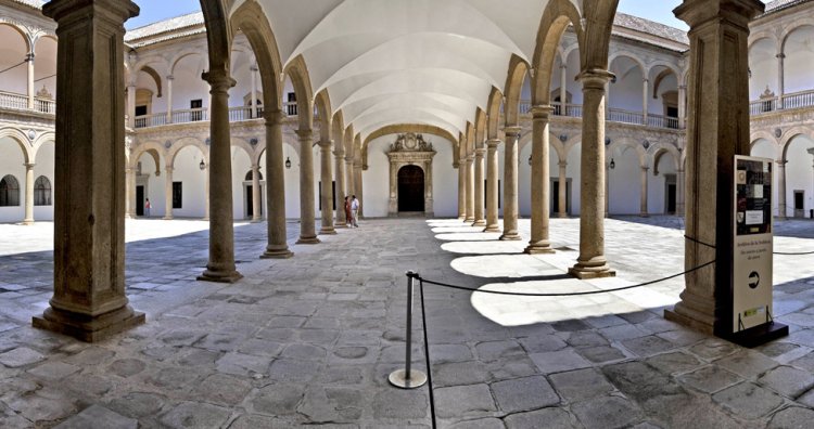 Sale a la luz otro artefacto de la Guerra Civil en el Hospital de Tavera de Toledo