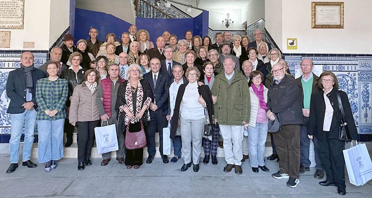 Talavera rinde homenaje a 28 parejas que celebran sus Bodas de Oro