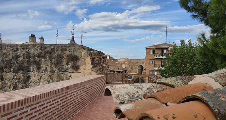 Ya hay fondos para unir en Talavera la muralla del Salvador con la del Charcón